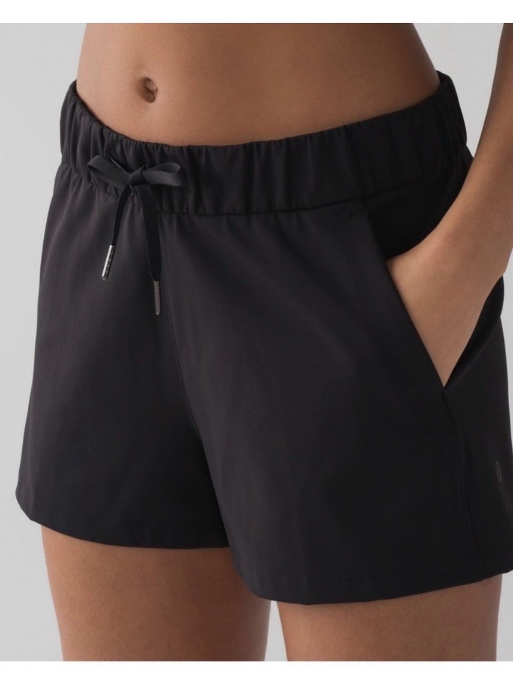Lululemon On the Fly Shorts Size 2